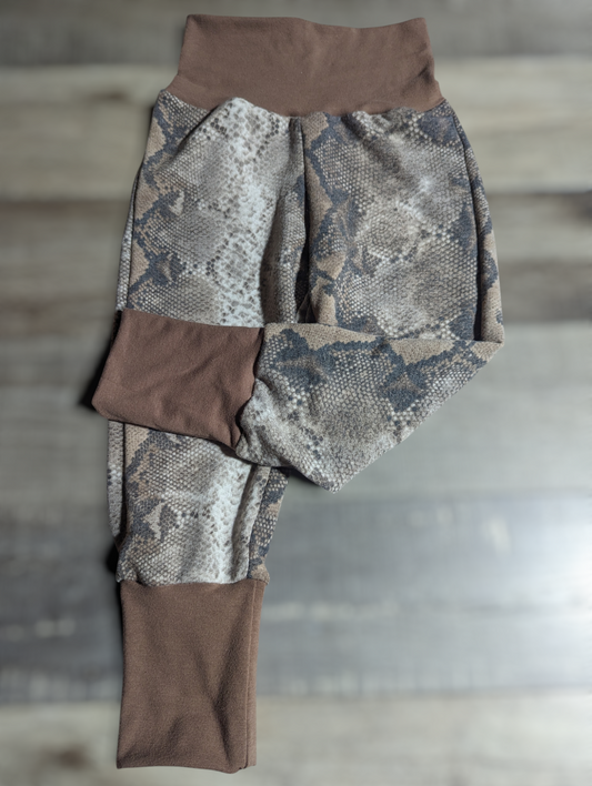 1-3 year snake skin joggers